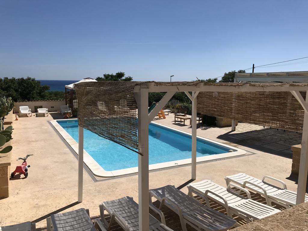 Villa Ceni: Seaside Apartments with Pool and Garden Marinella di Selinunte Exterior photo
